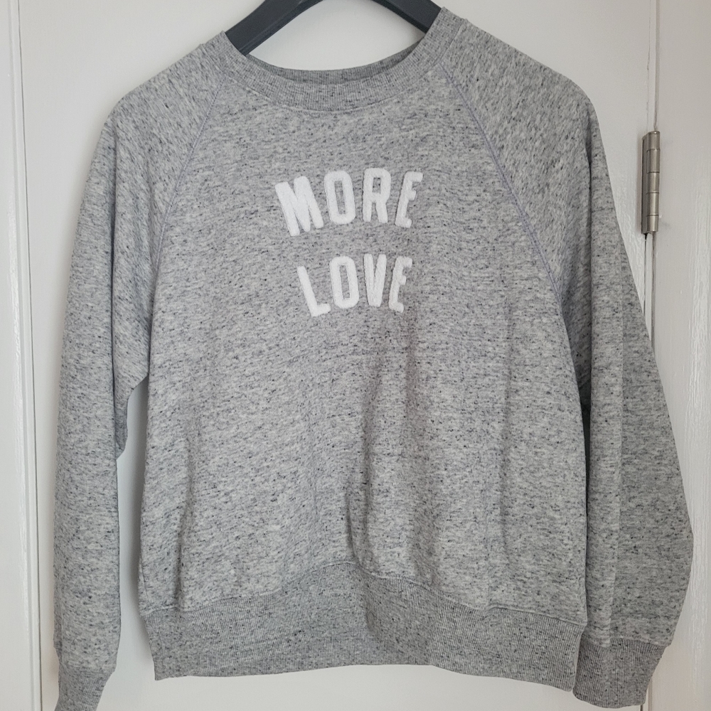 NWOT Old Navy sweatshirt, small